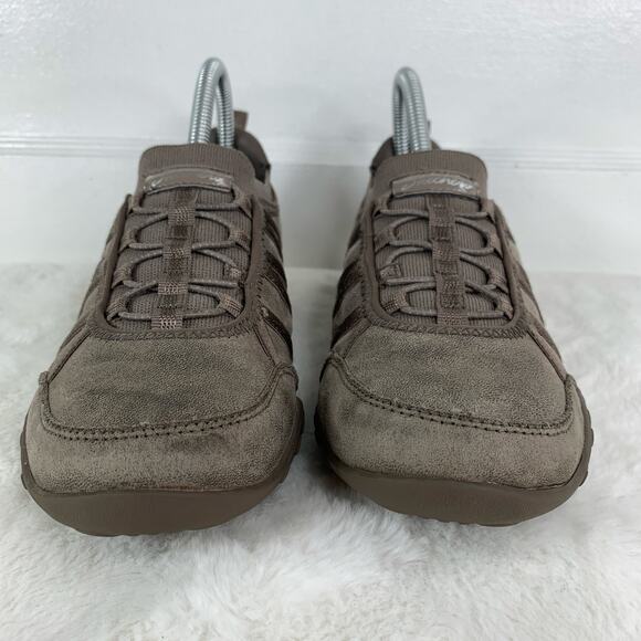 Skechers Breathe Easy “Remember Me” Slip-On Women’s 7.5 Dark Taupe - Picture 2 of 8